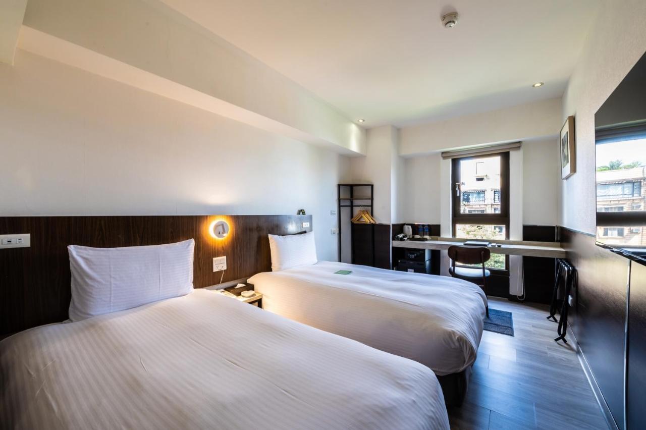 Hub Hotel - Songshan Airport Branch Tajpej Zewnętrze zdjęcie