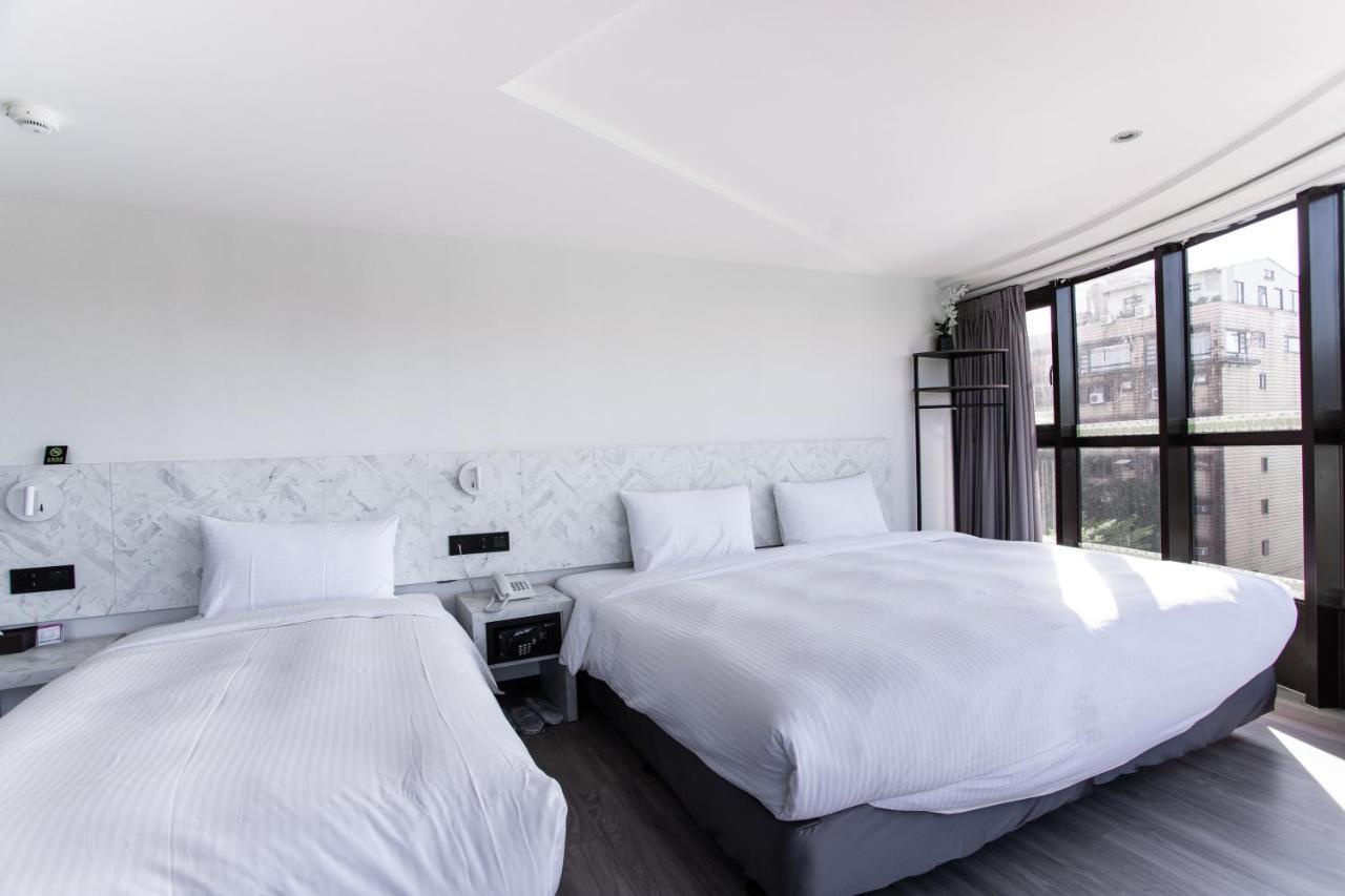 Hub Hotel - Songshan Airport Branch Tajpej Zewnętrze zdjęcie