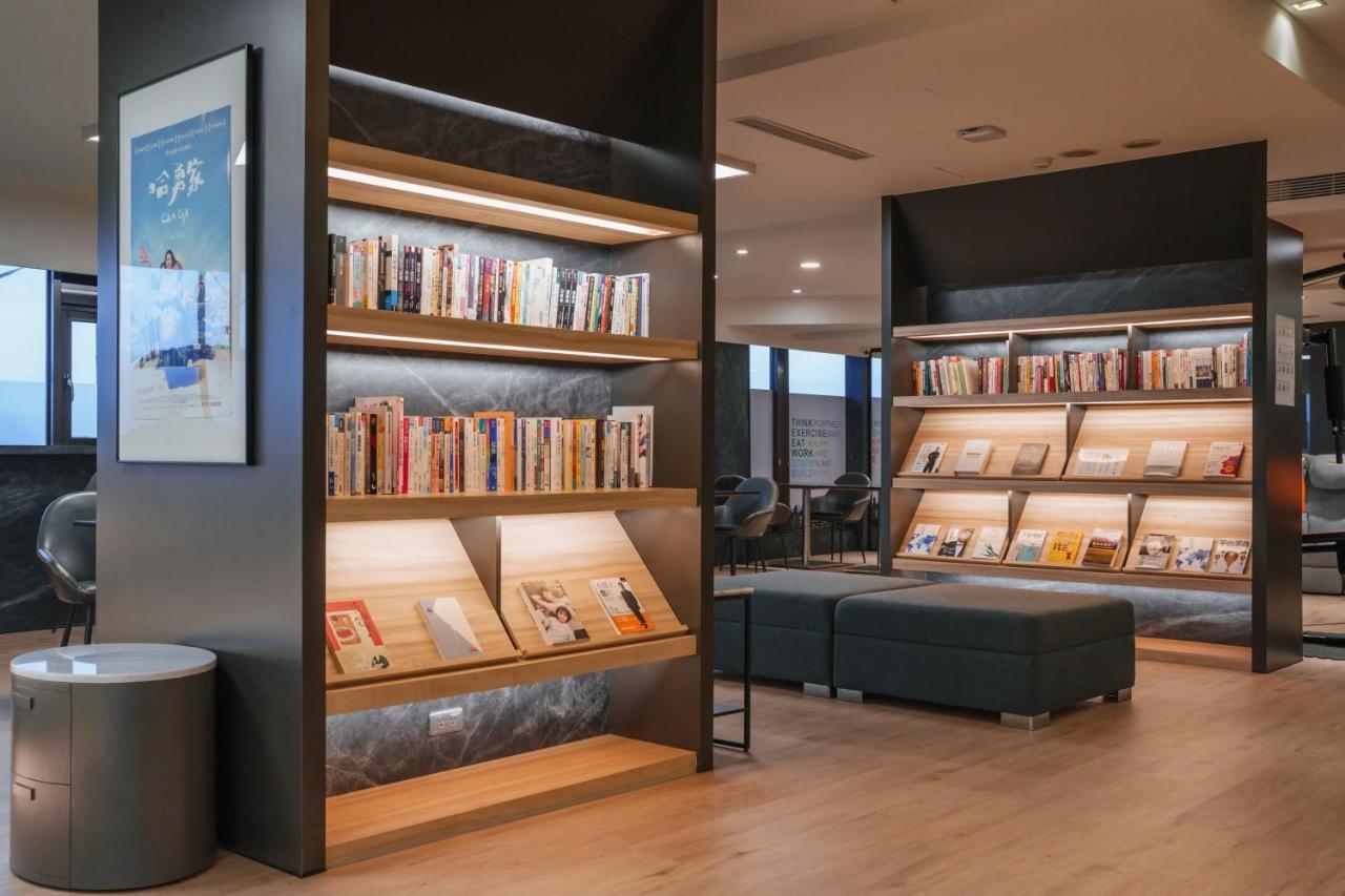 Hub Hotel - Songshan Airport Branch Tajpej Zewnętrze zdjęcie